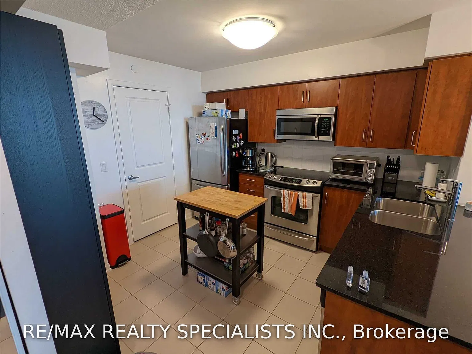2 bed, $2,350 — Photo 4