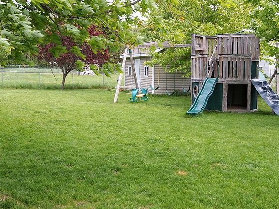 4th image of 3852 Pine Meadow Dr