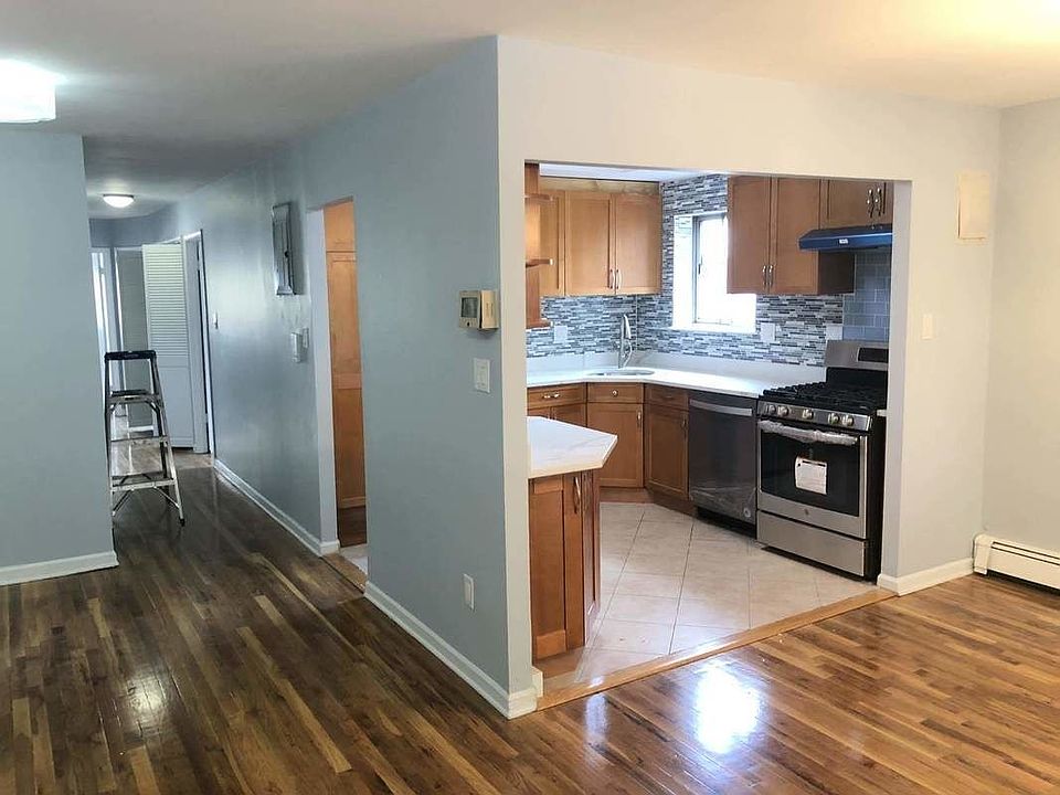 1st image of 31-11 31st Ave #2A