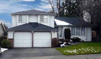 1st image of 923 224th Ave NE