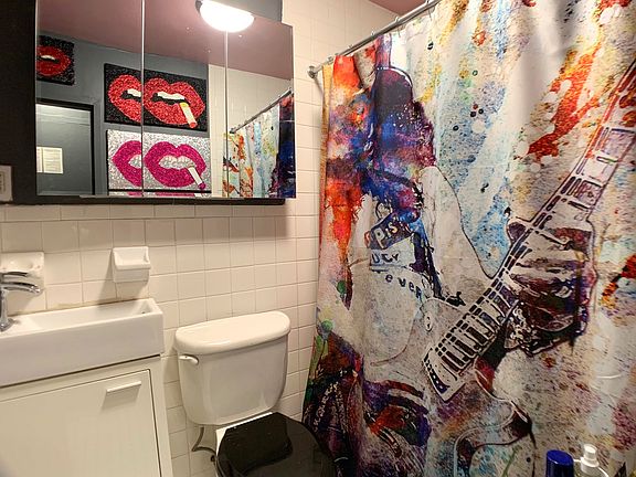 5th image of 242 E 77th St APT 3FE