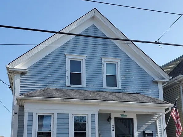 34 Sherman St, New Bedford, MA 02740