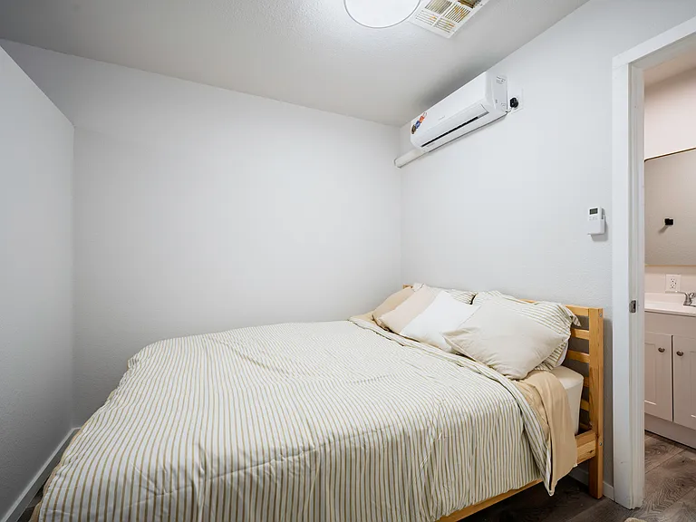 343 Tungsten Street Studio - For Sale-14_03042026