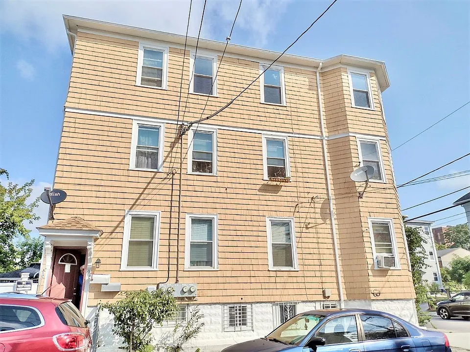 19 Social St