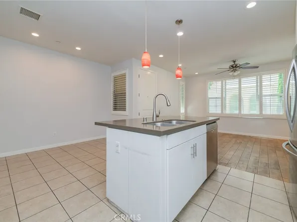88 Tallowood, Irvine, CA 92620