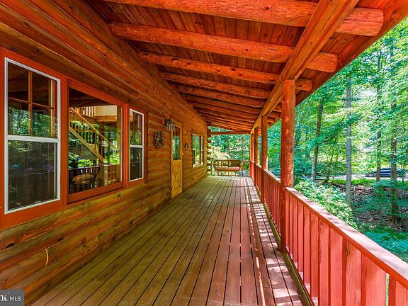 4th image of 10898 Woodleaf Ln