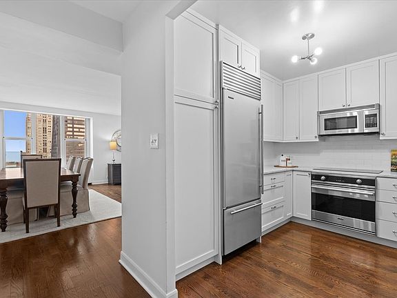 2nd image of 777 N Michigan Ave APT 3000