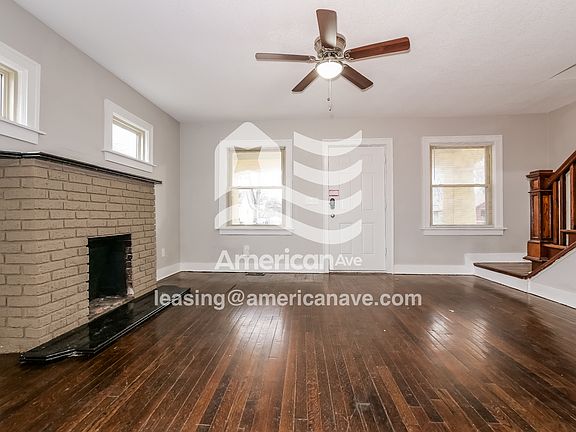 3-Living Room