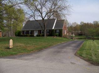 240 N Hereford Ln, Madison, IN 47250