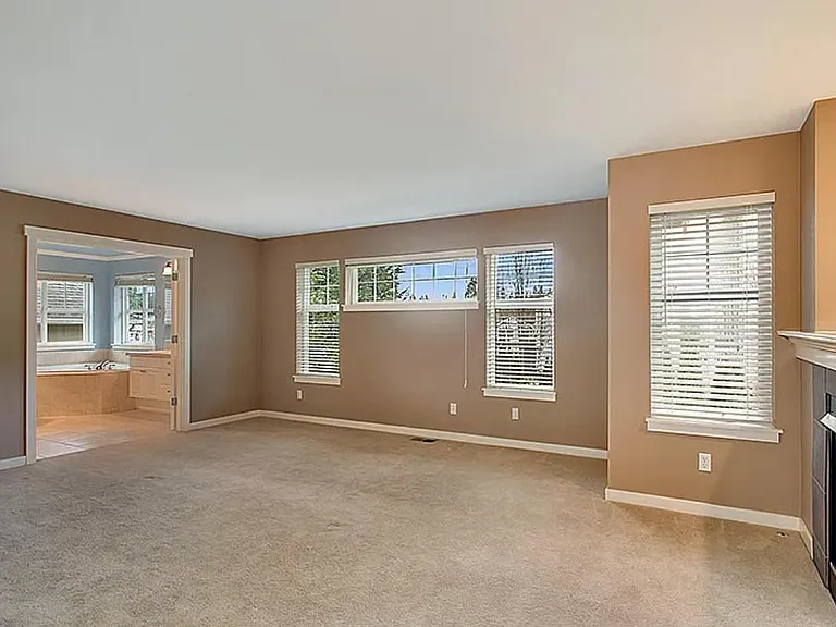 16552 NE 118th Way — Photo 9