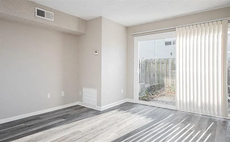 Hilton Village Townhomes — Photo 5