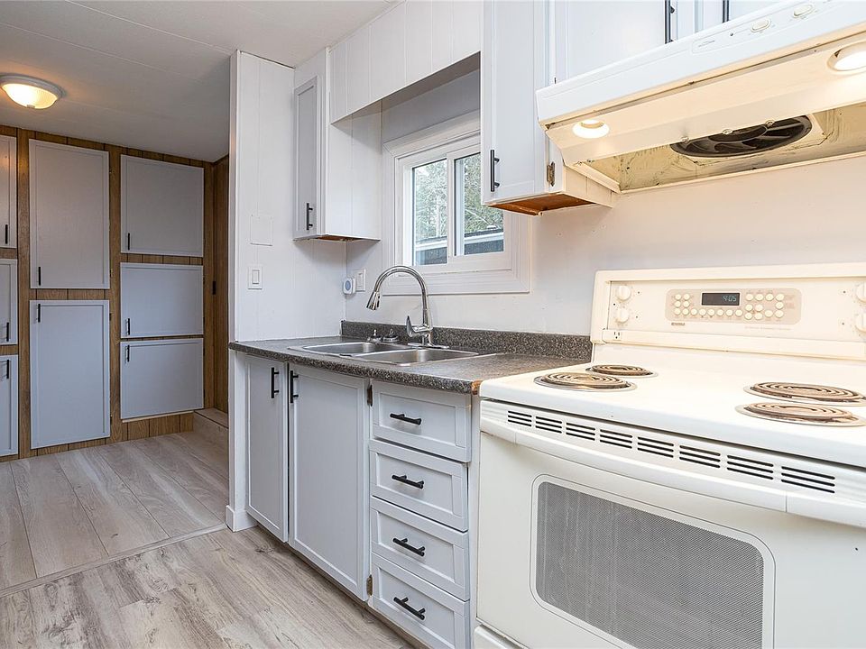 1st image of 161 Horne Lake Rd #2