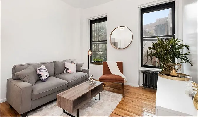 Rented by Compass | media 12