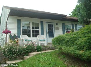 306 Crestview Ct, Westminster, MD 21158