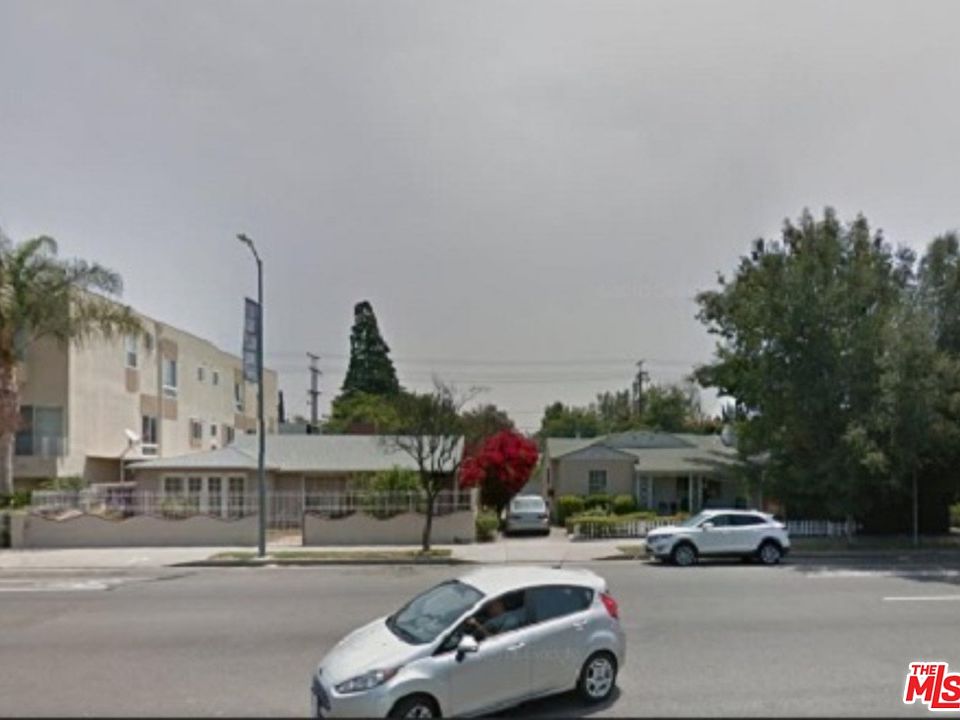1st image of 4934 Laurel Canyon Blvd