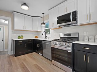 110 N Harrison St, North Prairie, WI 53153