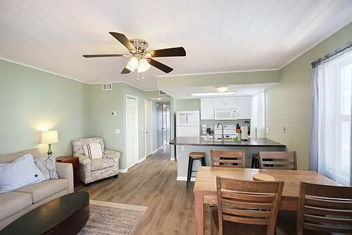 606 Carolina Beach Ave S #ID1302657P Photo 1