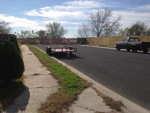 5th image of 12601 La Paz Ln