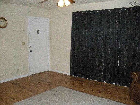 4th image of 2416 Wedgewood Ave