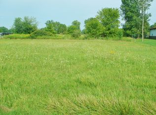 Van Dyke Rd, Almont, MI 48003