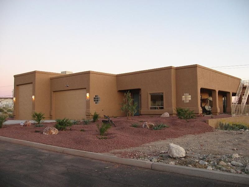 2nd image of 3016 Arabian Dr