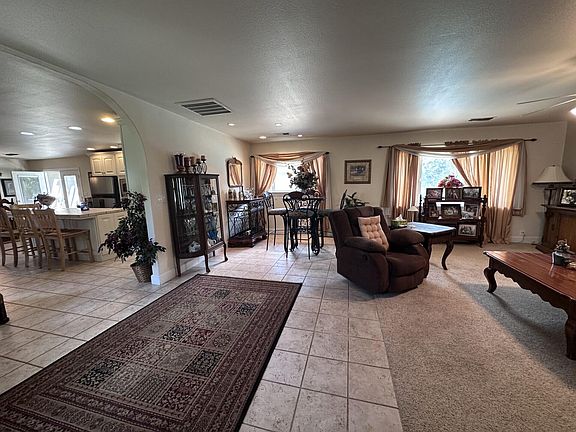 5th image of 3529 W Iris Avenue
