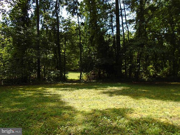 4th image of 838 Generals Hwy