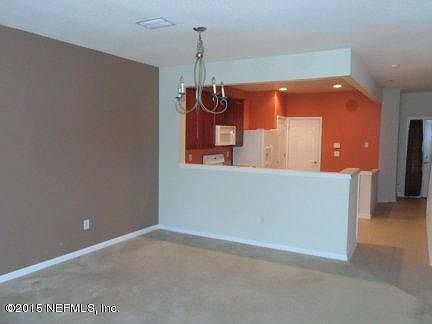 4th image of 4130 Crownwood Dr