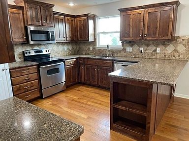 2415 Shenandoah Dr, Leavenworth, KS 66048 | Zillow