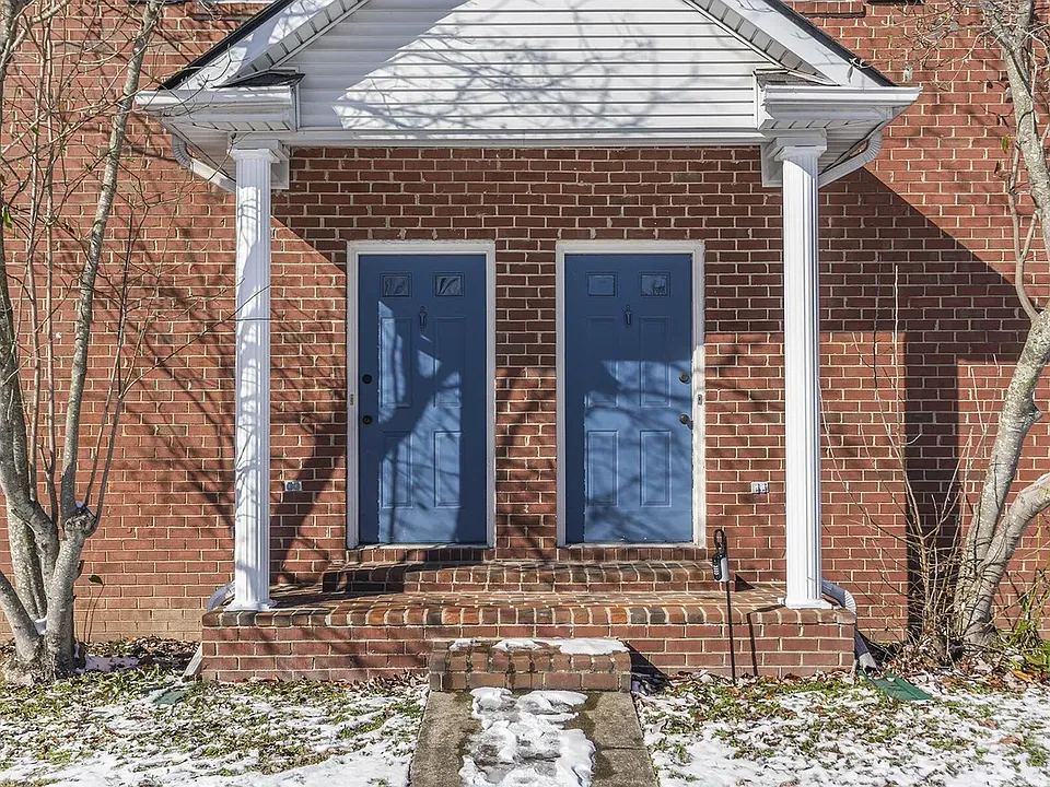 3879 Sugar Creek Dr