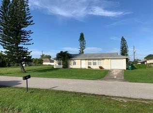 2602 NE 20th Pl, Cape Coral, FL 33909