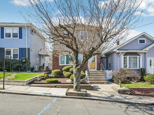 151 Arlington Blvd, North Arlington, NJ 07031