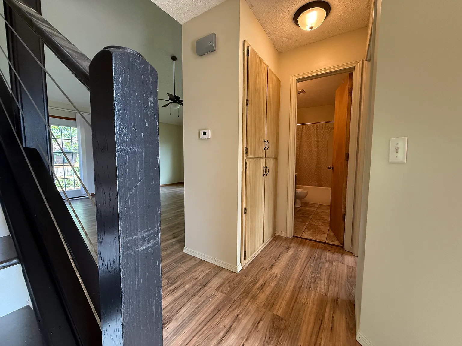 2 bed, 1694 sqft, $1,350 — Photo 2