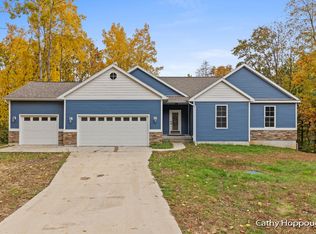 8901 Ranney Rd, Greenville, MI 48838