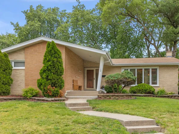 1500 Carson Dr, Homewood, IL 60430