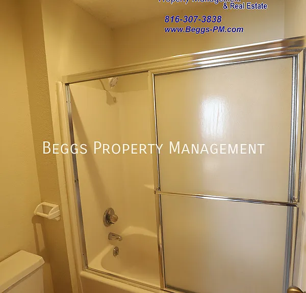 317 Dains St — Photo 10