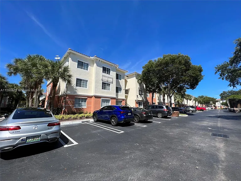 9887 Baywinds Dr #4305 — Photo 21
