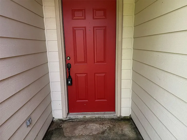 4818 Comal River Loop — Photo 7