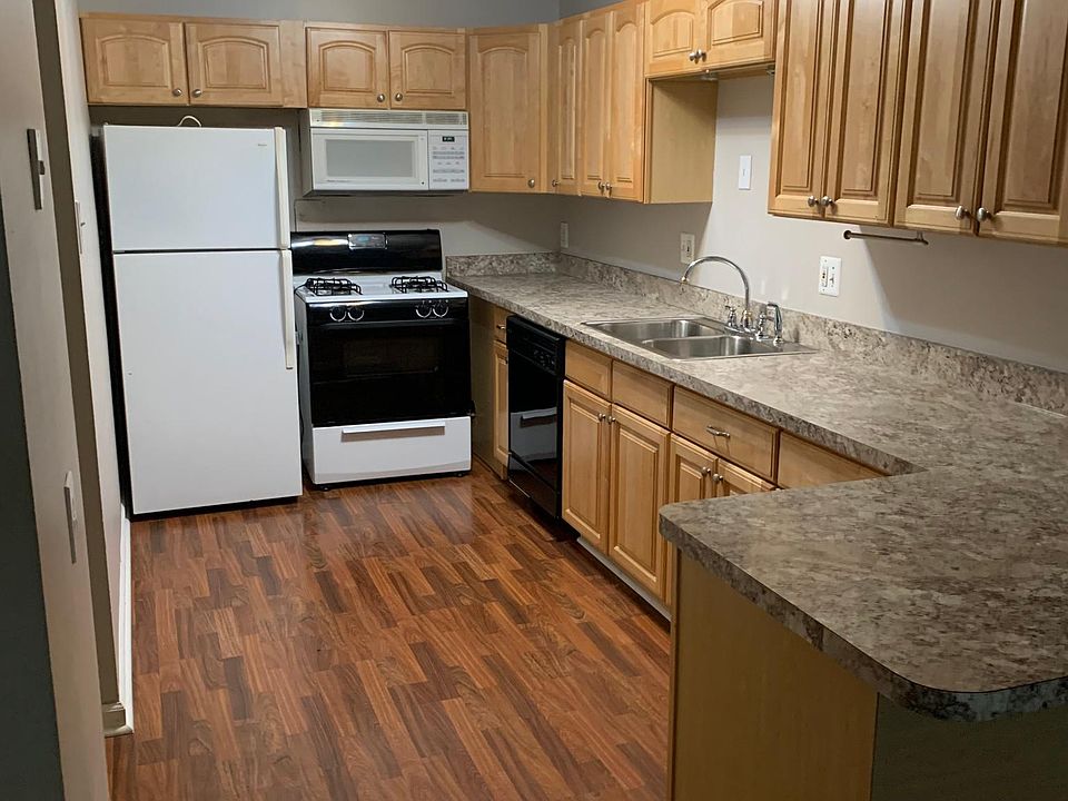 1st image of 4645 Coolidge Hwy APT 9