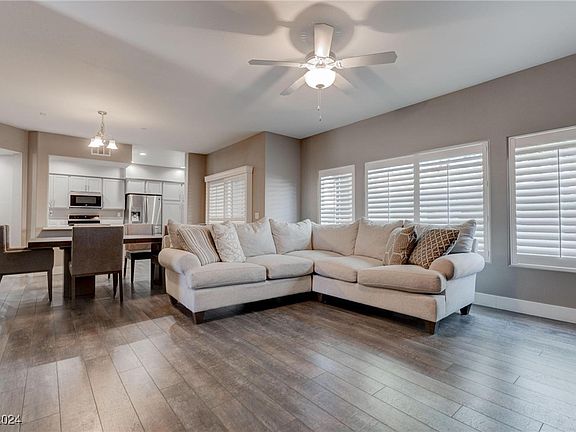 3rd image of 11870 Tevare Ln Unit 1086