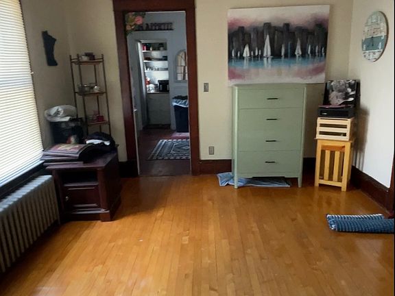5th image of 1603 Washington St NE APT 4
