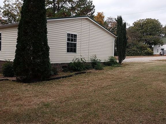 4th image of 501 Caroline St