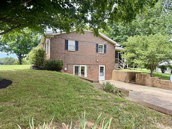 5th image of 575 Centerville Rd