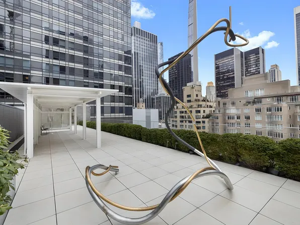 15 West 53rd Street image 13 of 20