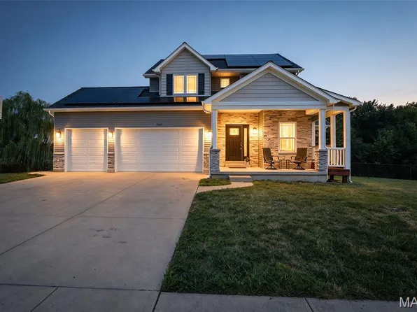 1946 Masters Dr, Festus, MO 63028