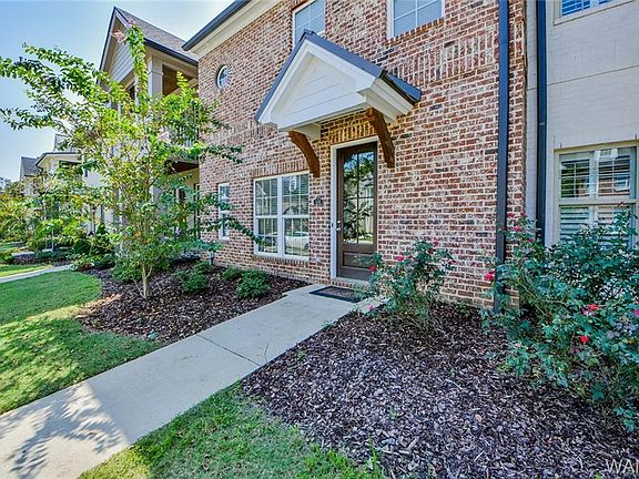 2nd image of 1401 Pinnacle Park Ln APT 610