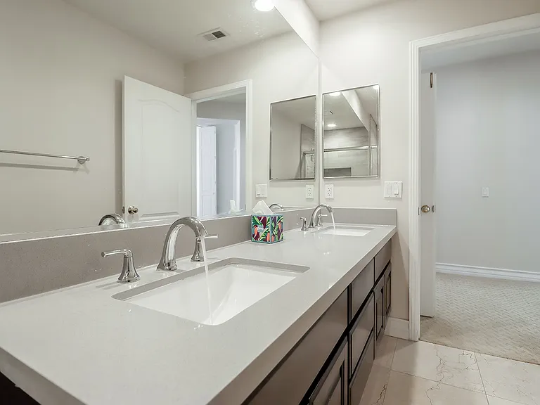 23287 Park Basilico — Photo 35