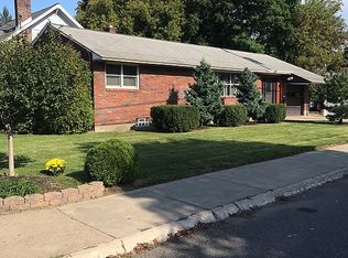 1701 Van Cortland St, Schenectady, NY 12303