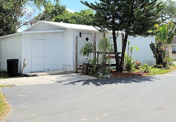 3rd image of 2817 Nowak Dr #9