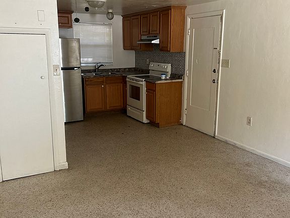 2nd image of 1610 22nd St #1